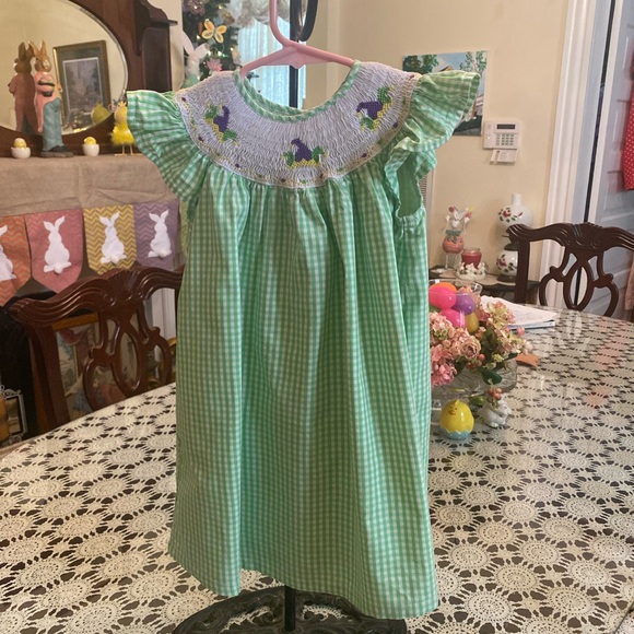 Bella Mia Kids Smocked Toddler Girls Mardi Gras Theme Dress size 3T - Picture 15 of 16